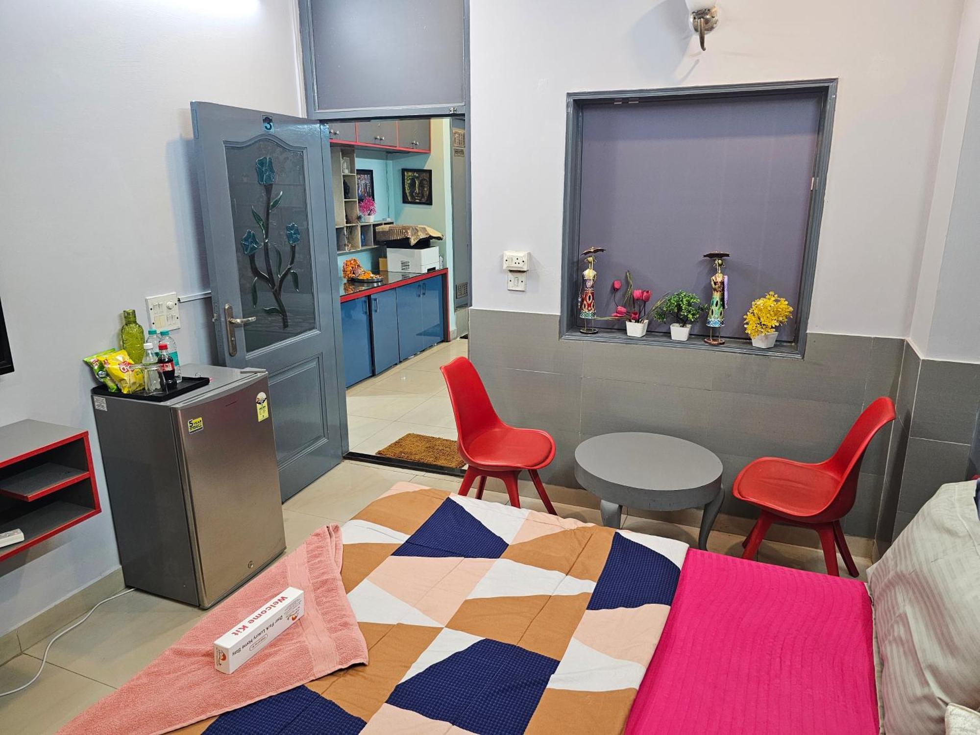 Deer Park Home Stay Nuova Delhi Esterno foto