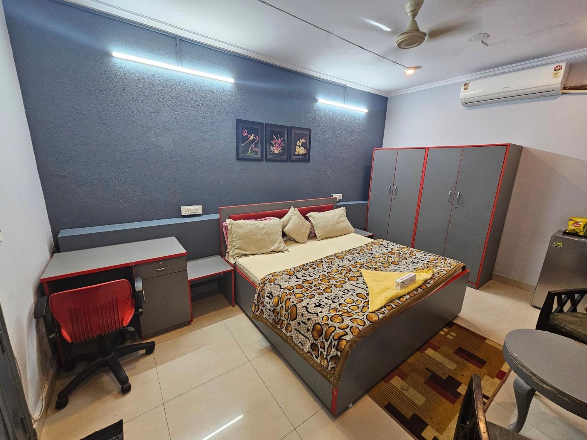 Deer Park Home Stay Nuova Delhi Esterno foto