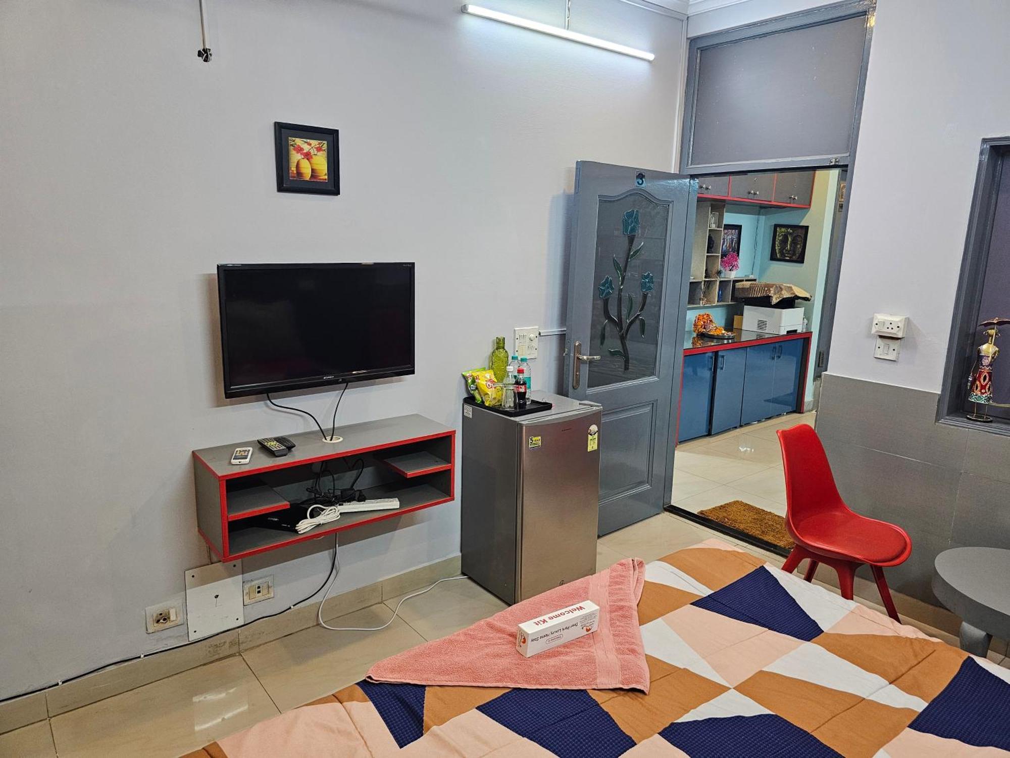 Deer Park Home Stay Nuova Delhi Esterno foto